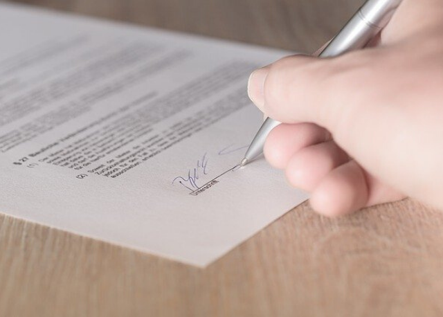 Cómo hacer un contrato de alquiler vacacional