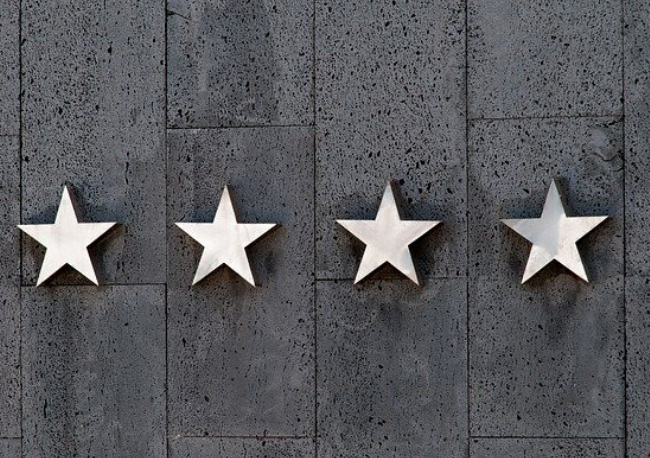 ¿Qué significan las estrellas de los hoteles?